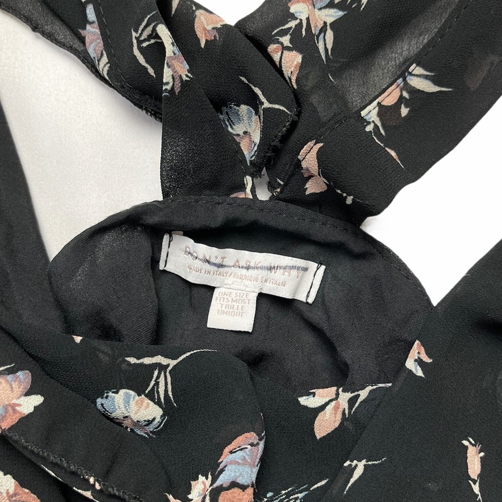 Black Small Floral Print Ruffle Mini Wrap Dress OS - Picture 4 of 11